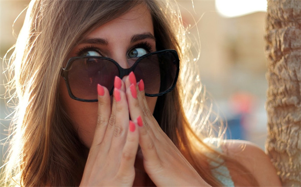 毛孔粗大用什么护肤品比较好？公认有效收缩毛孔的护肤品推荐