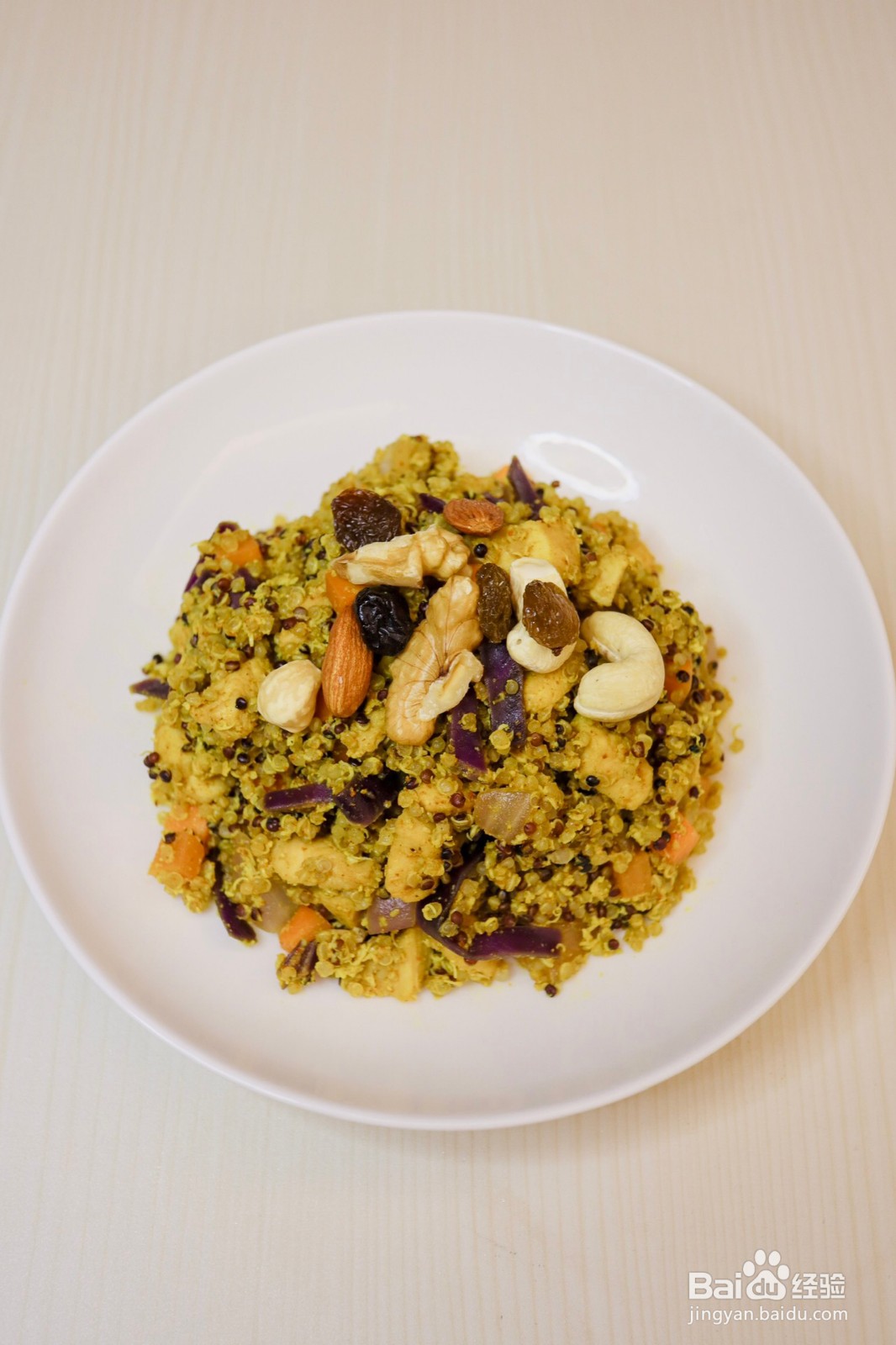 三色藜麦鸡胸肉咖喱缤纷炒饭