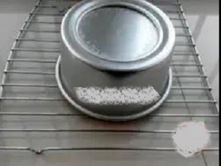 圆形戚风蛋糕怎么做?