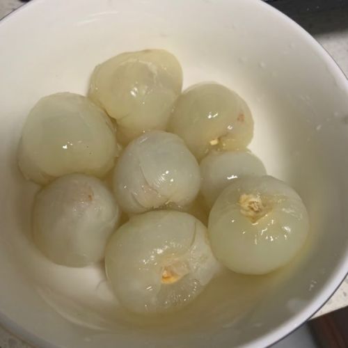 盛夏白瓷梅子湯