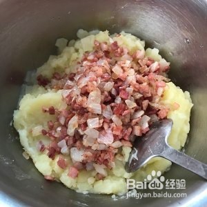 河南特色-香烤培根土豆饼怎么做