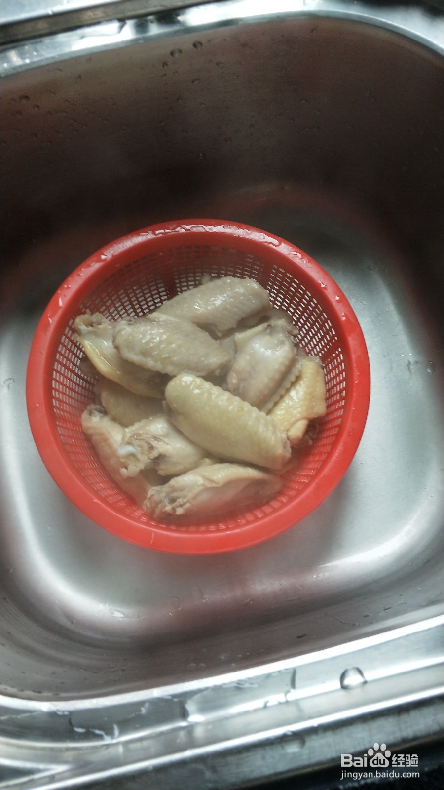 用可乐这样烧鸡翅