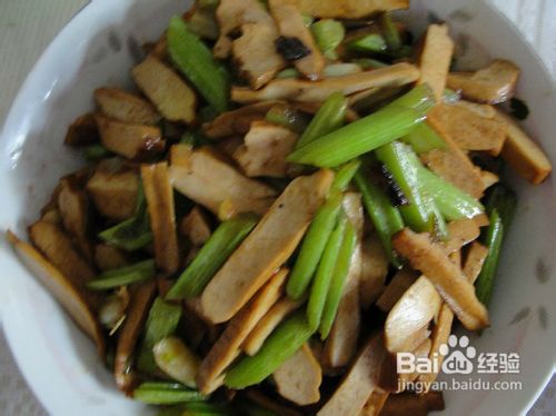 芹菜怎么做好吃-芹菜各类做法