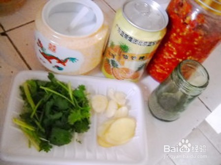 菠萝啤野鲫鱼 的做法
