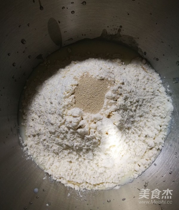 奶香法棍型面包