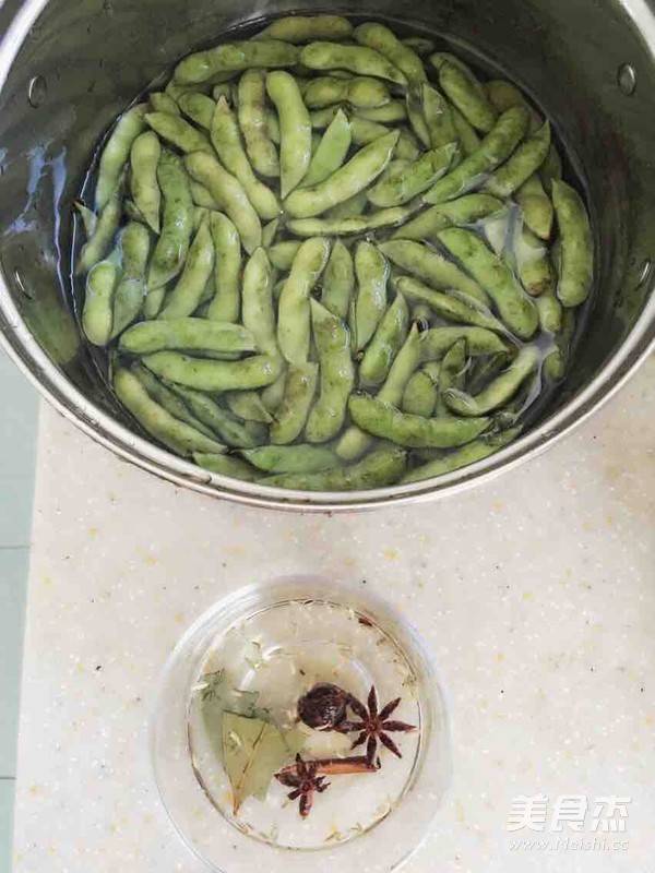 五香毛豆的做法