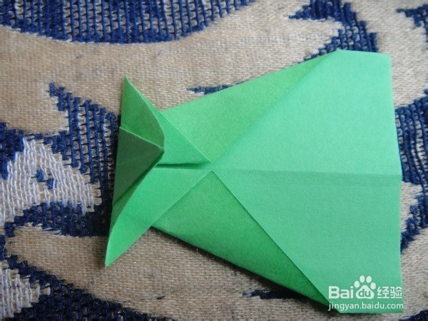 儿童简易折纸--第三种飞机折法