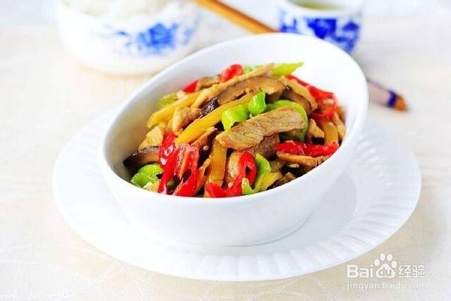榨菜香菇炒肉步骤