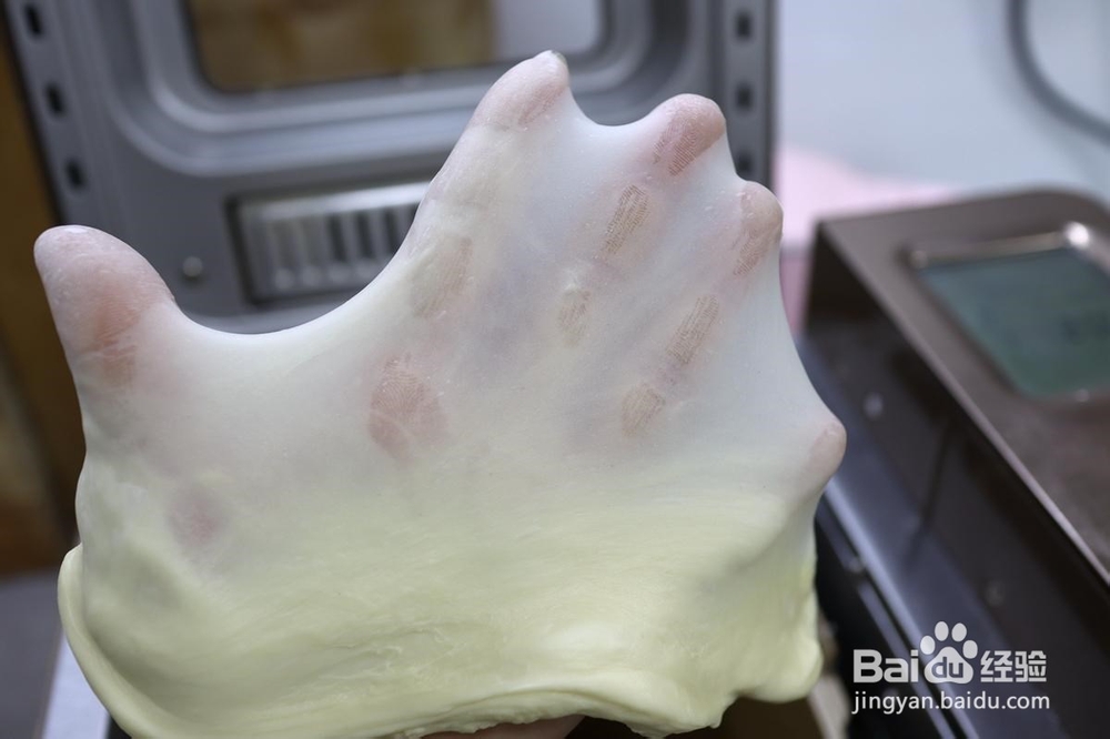 香醇柔软牛角小面包