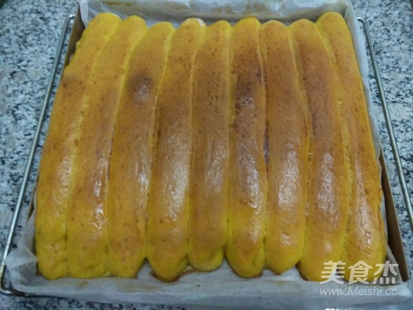 南瓜葡萄干排包