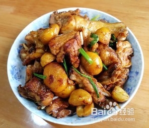 冬天必吃的板栗烧鸡