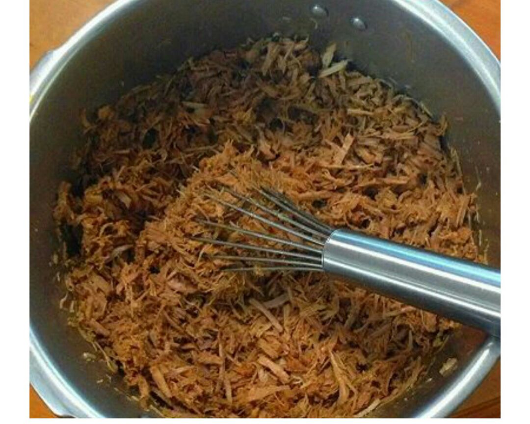 让我们一起去学习手工肉松的做法 吧