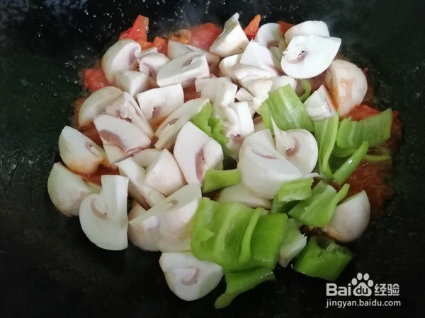 番茄口蘑炒辣椒