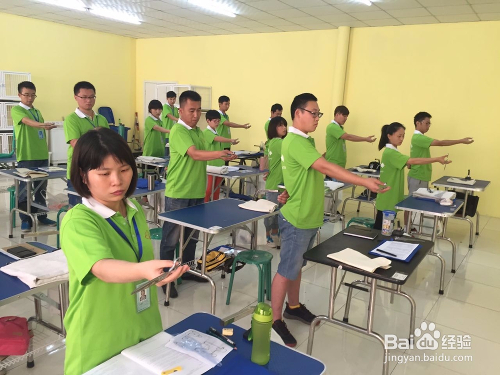 学宠物美容要准备什么吗