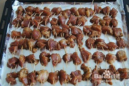 深夜美食--孜然牙签肉