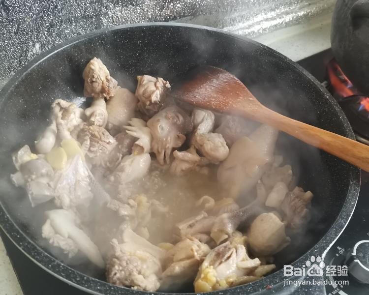 简单鲜美的老母鸡汤的做法