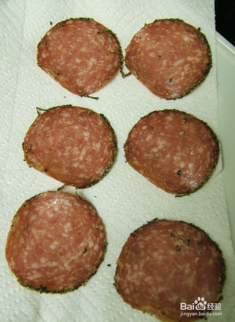 制作脆皮烤香肠