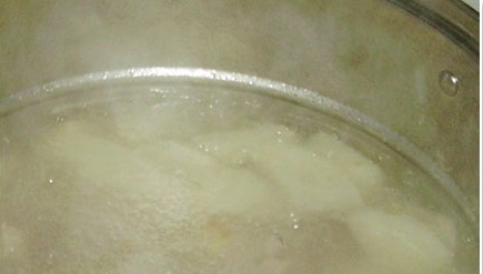 排骨白萝卜汤怎么做