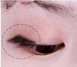 无辜单眼皮眼妆