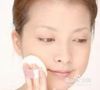 如何打造水润清透的妆面