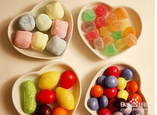 糖等于碳水化物吗？新生宝宝用不用喂糖水？