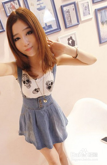 无袖款的衣服怎样穿更有魅力