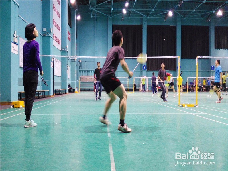 羽毛球比赛里面得分的技巧