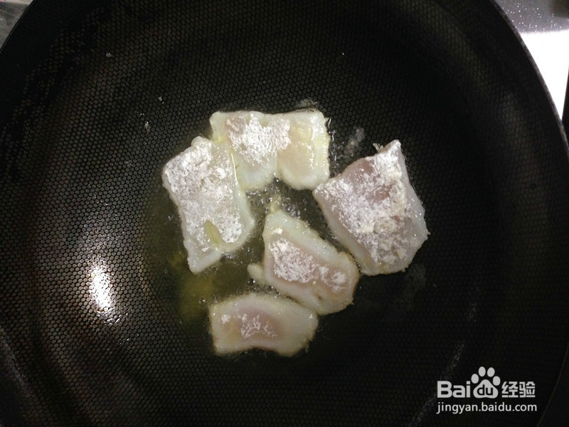 人见人爱的椒盐龙力鱼片