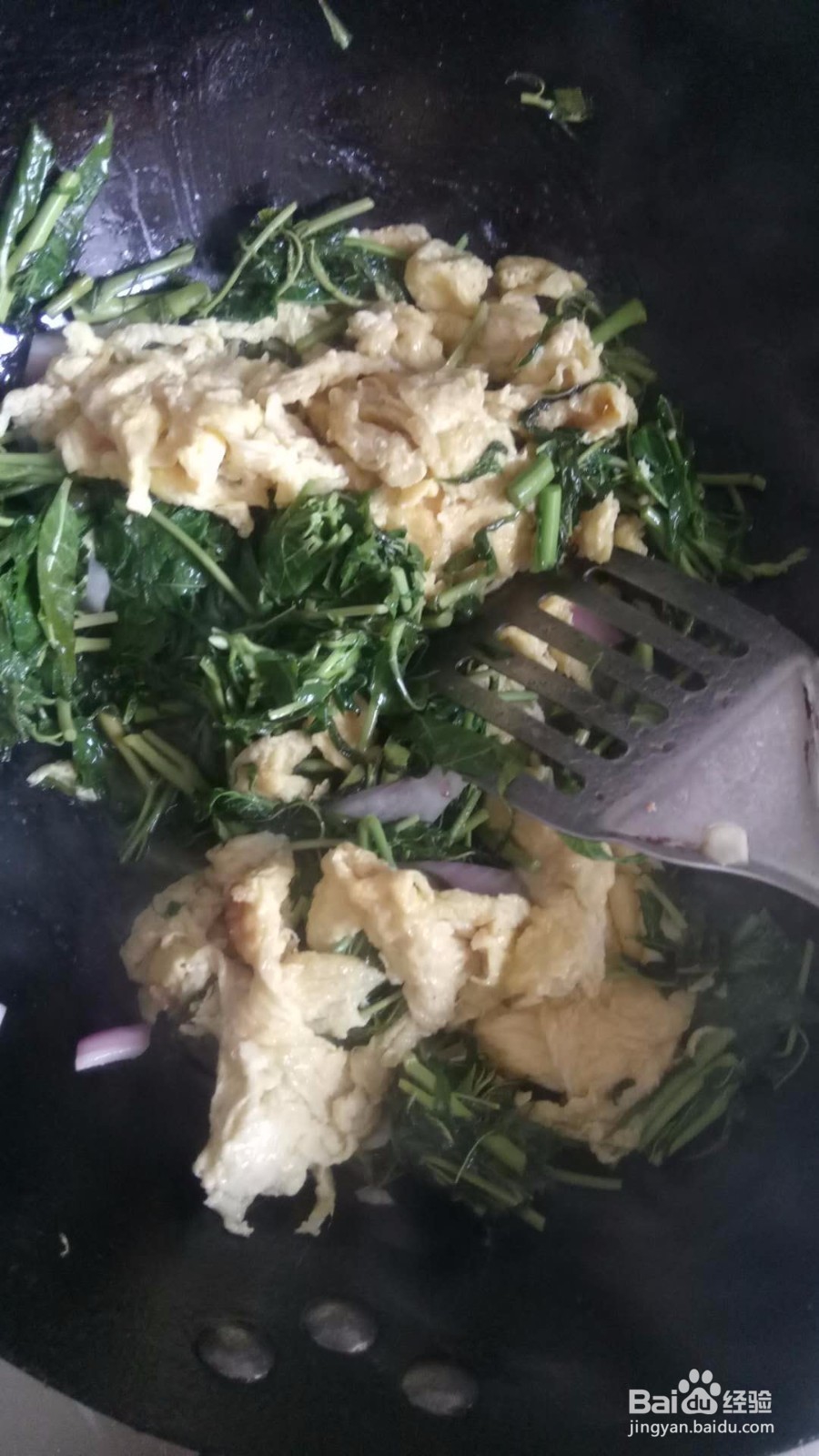 香椿炒鸡蛋家庭做法