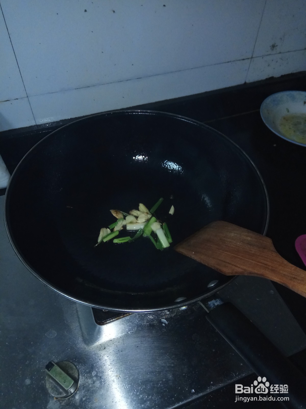 如何做美味的萝卜烧肉