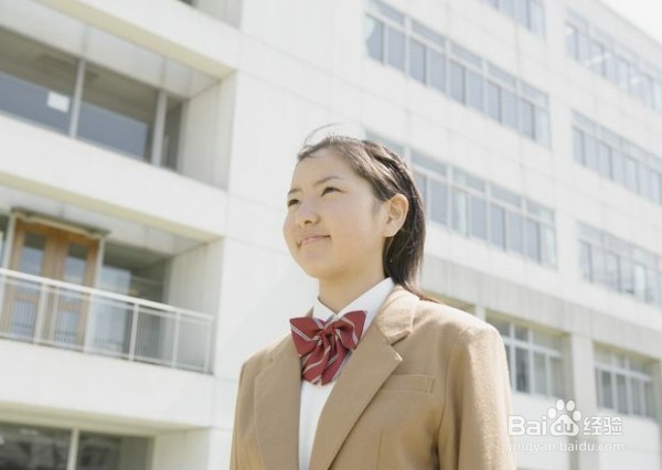 初中生的家长该如何教育孩子