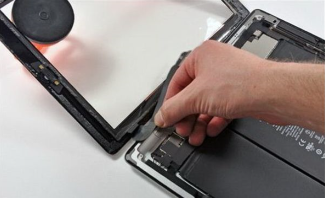 苹果笔记本电脑突然无法开机，插上电源电灯不亮