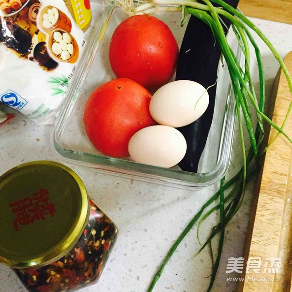 剁椒西红柿鸡蛋肉末茄丁拌面