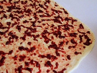 玫瑰酱手撕甜吐司怎么做？