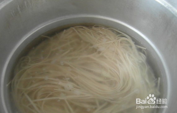 自制鸡蛋酱拌面