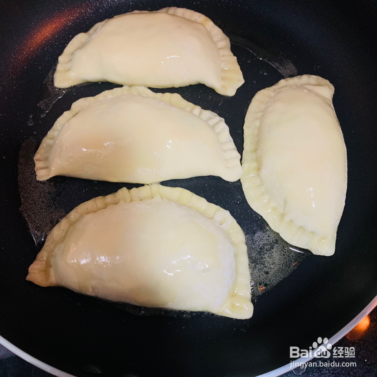 韭菜盒子的做法