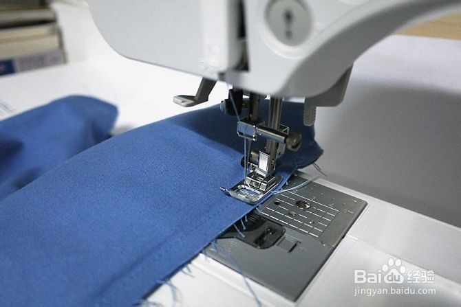 怎样让IPAD站起来?---给你的IPAD做个枕头吧!