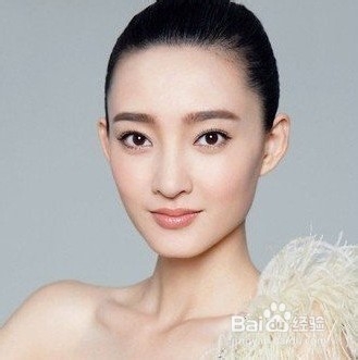 如何深层保湿 水润肌肤亮出来