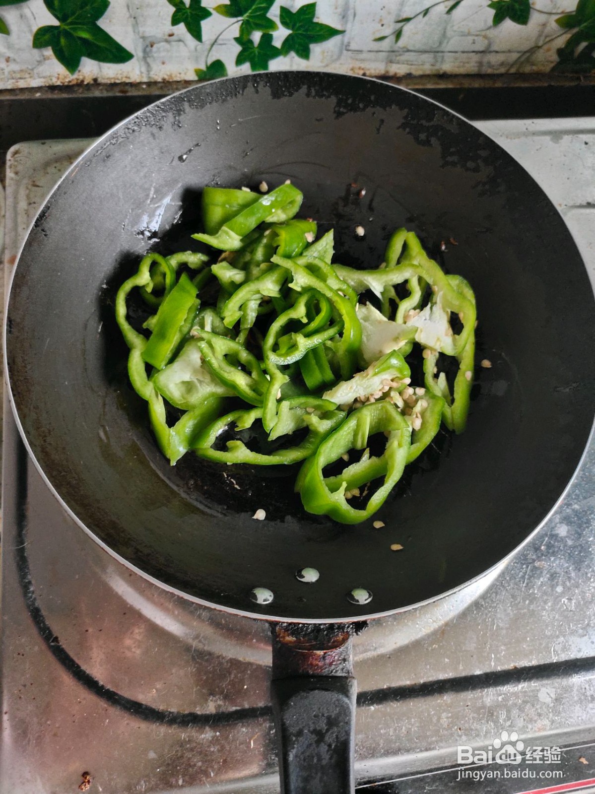 家常辣椒炒豆腐丝的做法