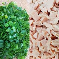 鲜美的早餐西葫芦饼