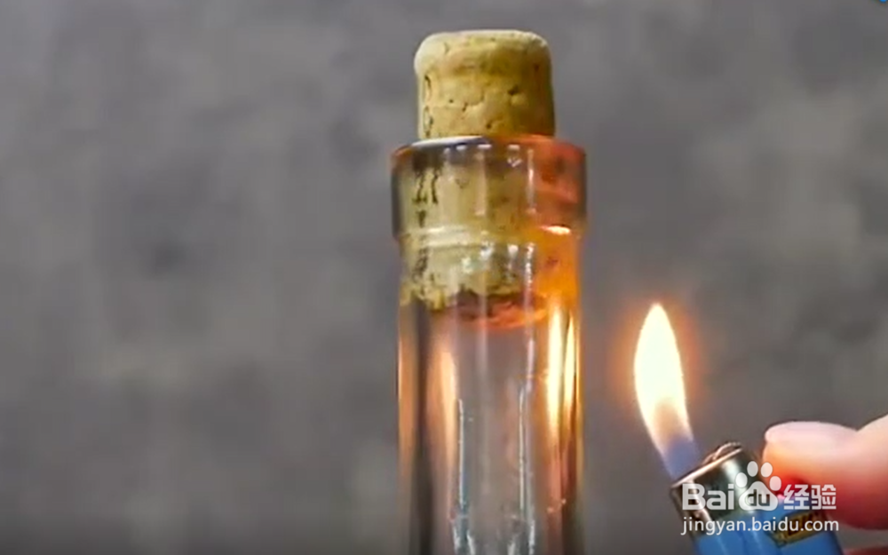 没有工具怎么开红酒