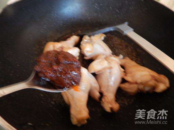 沙茶鸡腿根的做法