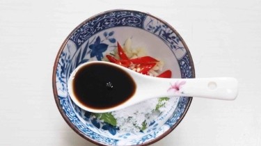 凉拌脆爽鲜黄瓜的做法