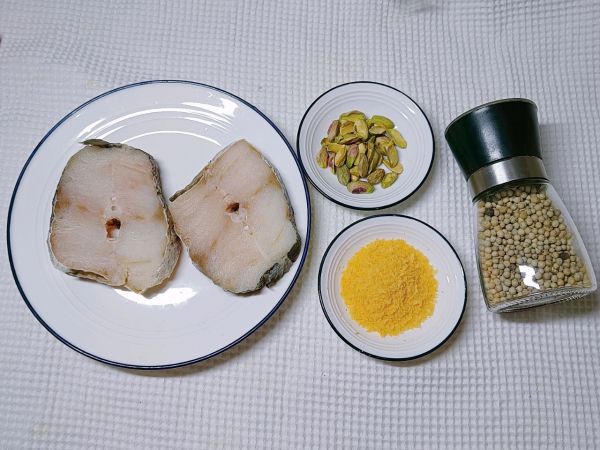 开心果脆烤鳕鱼