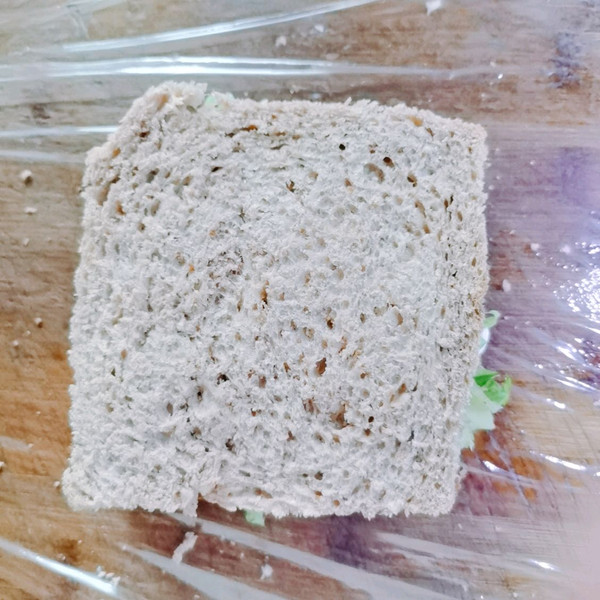 超级金枪鱼肉松三明治