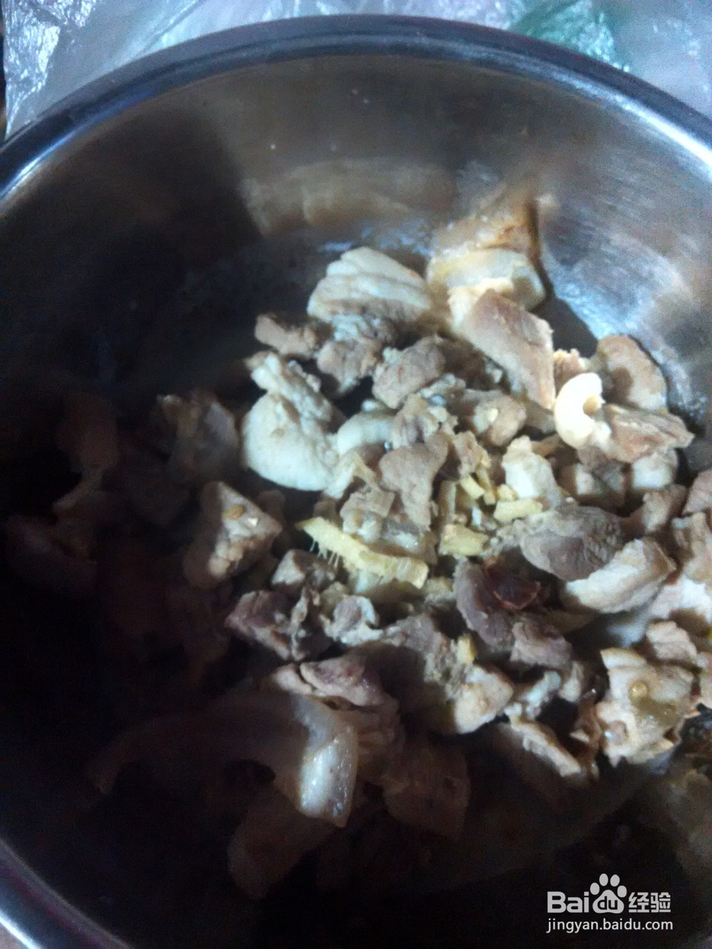 猪五花肉炖酸菜冻豆腐