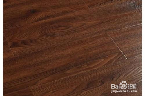 清洁和保养实木地板的小技巧