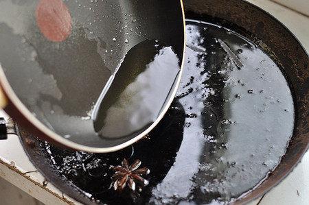 夏季祛暑必备良品，辣酱凉拌黄瓜帮你降温