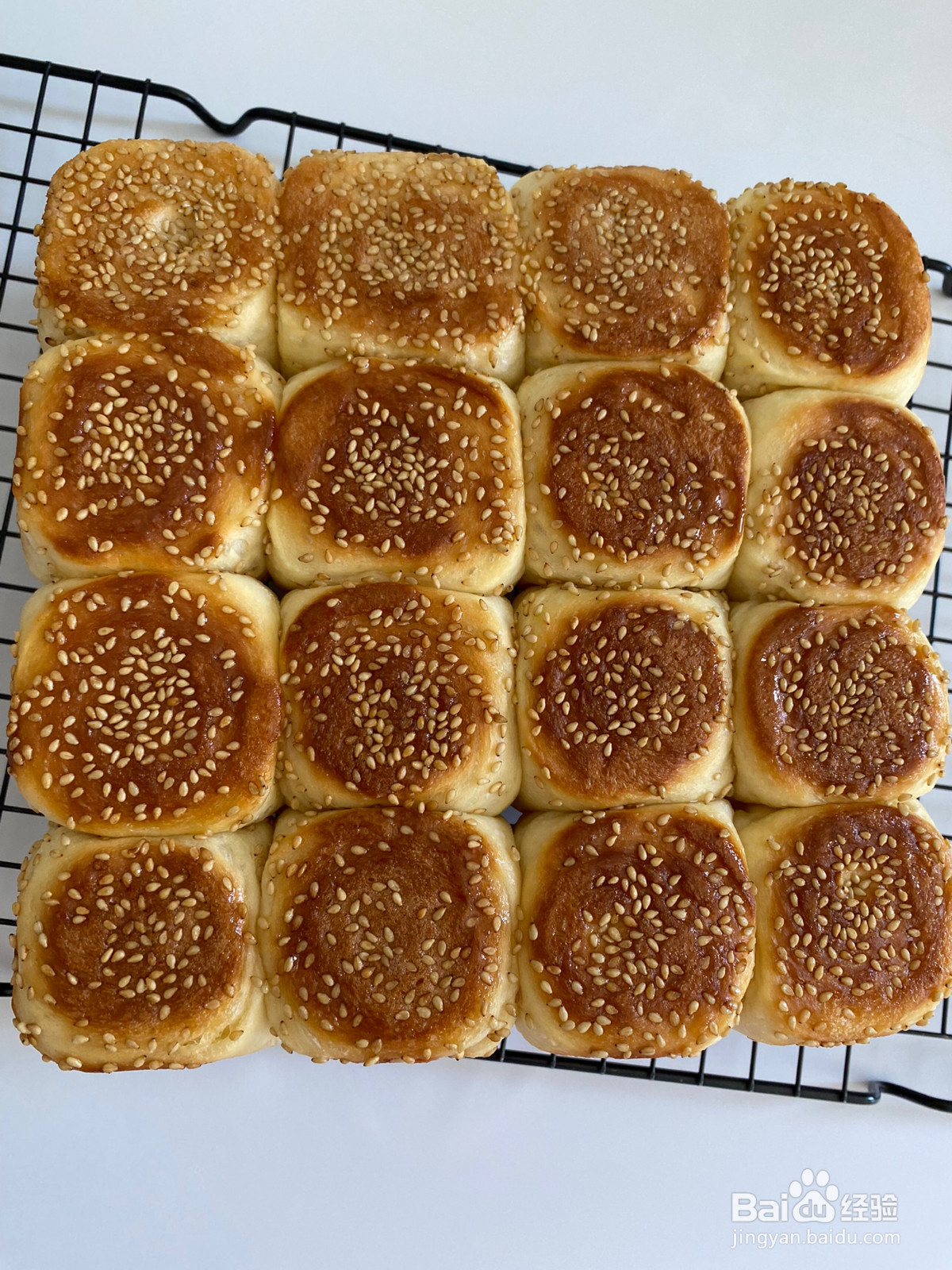 蜂蜜脆底小面包的做法