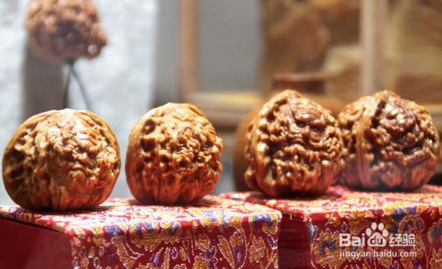 微拍堂教你文玩核桃怎么盘